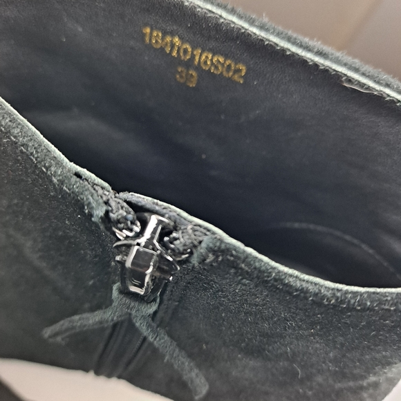 Christine She II booties - Picture 4 of 10